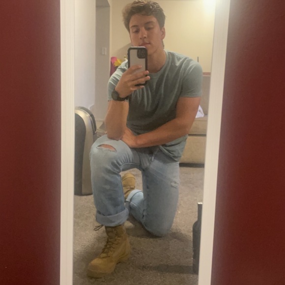 Meet your Posher, Matt - Picture 1 of 1